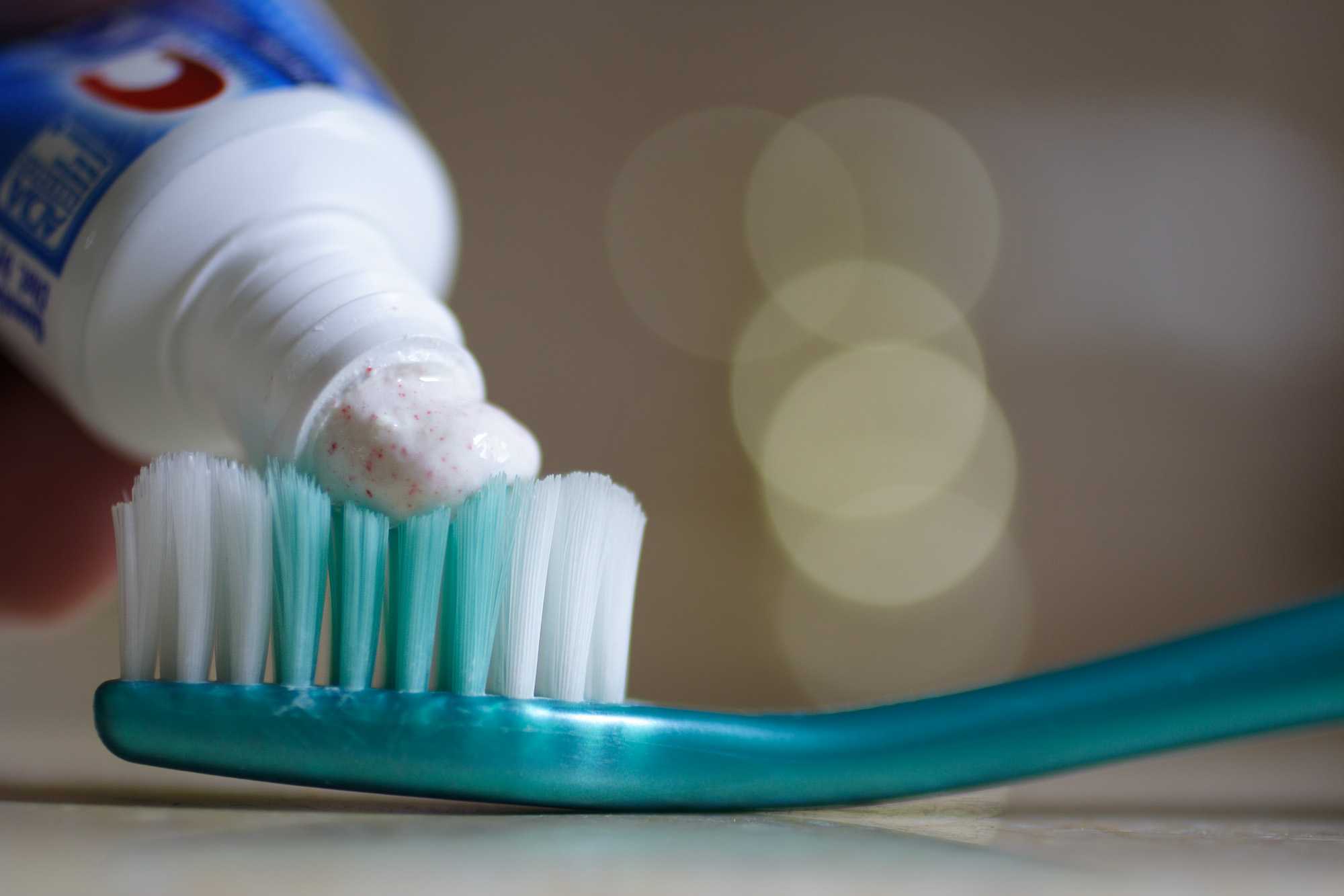 Tips to choose the right toothpaste 