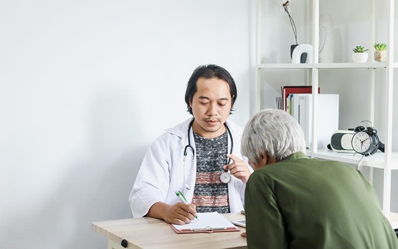 Breaking Down Home Physiotherapy Charges in Singapore: What Determines the Cost?